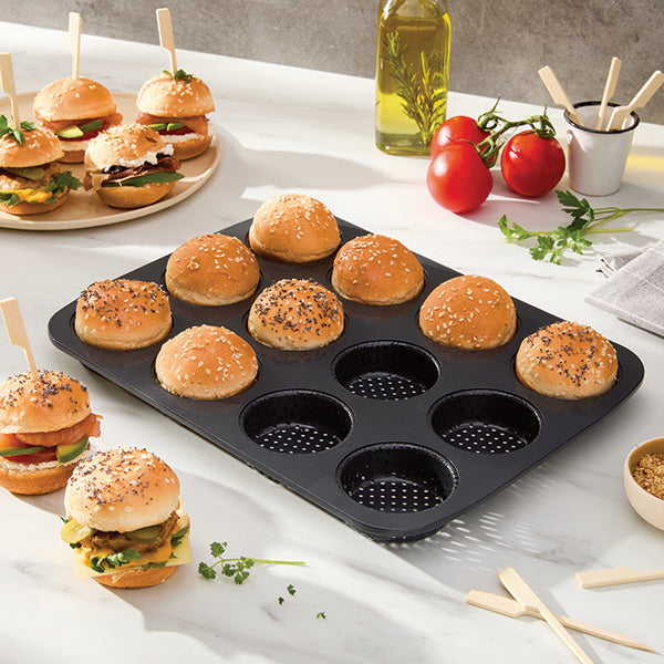 Plaque 12 mignardises micro-perforée en acier antiadhérent 29 x 22 cm Mathon - Mathon - 6