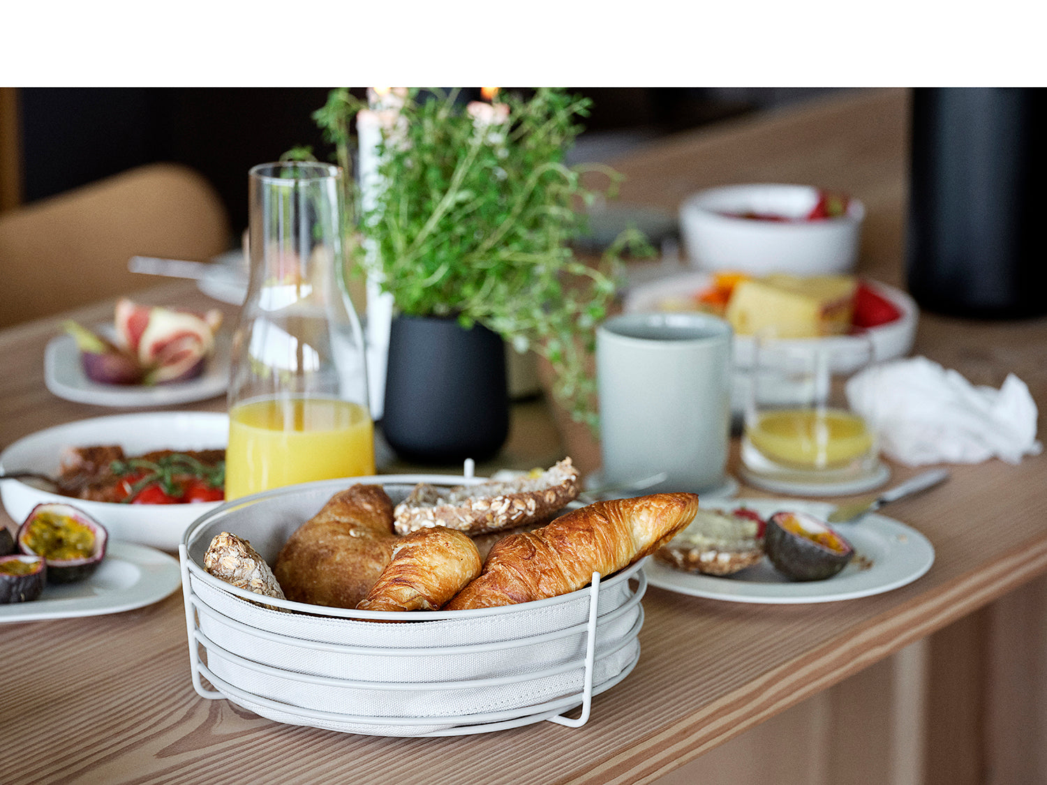 Corbeille à pain SINGLES 25,5cm en acier et coton Noir Zone Denmark - Mathon - 5