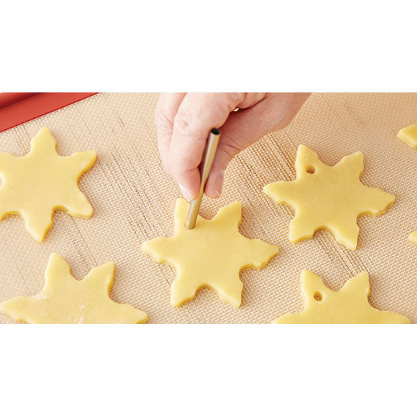 Set de 6 découpoirs flocons multitailles et tube de perforation Mathon - Mathon - 5