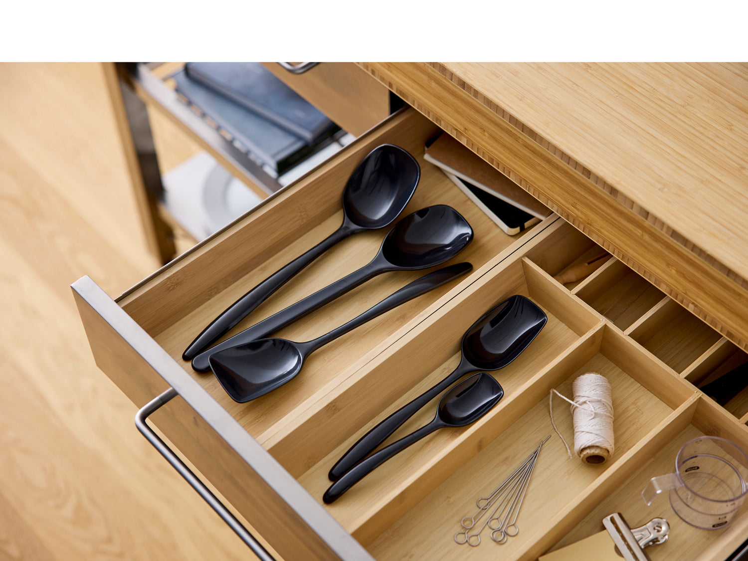 Cuillère large NEW CLASSIC en durostima® Noir de carbone Rosti - Mathon - 3