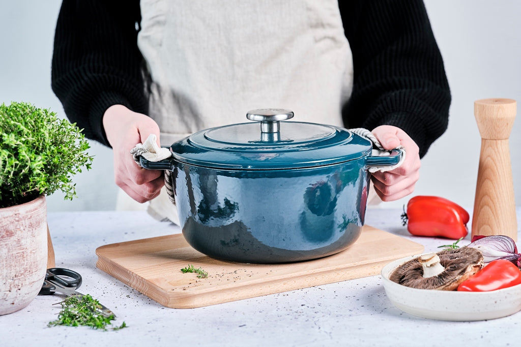 Cocotte en Fonte émaillée, FONTESTIC, Bleu Canard, D28 cm Cosy & Trendy - Mathon - 4