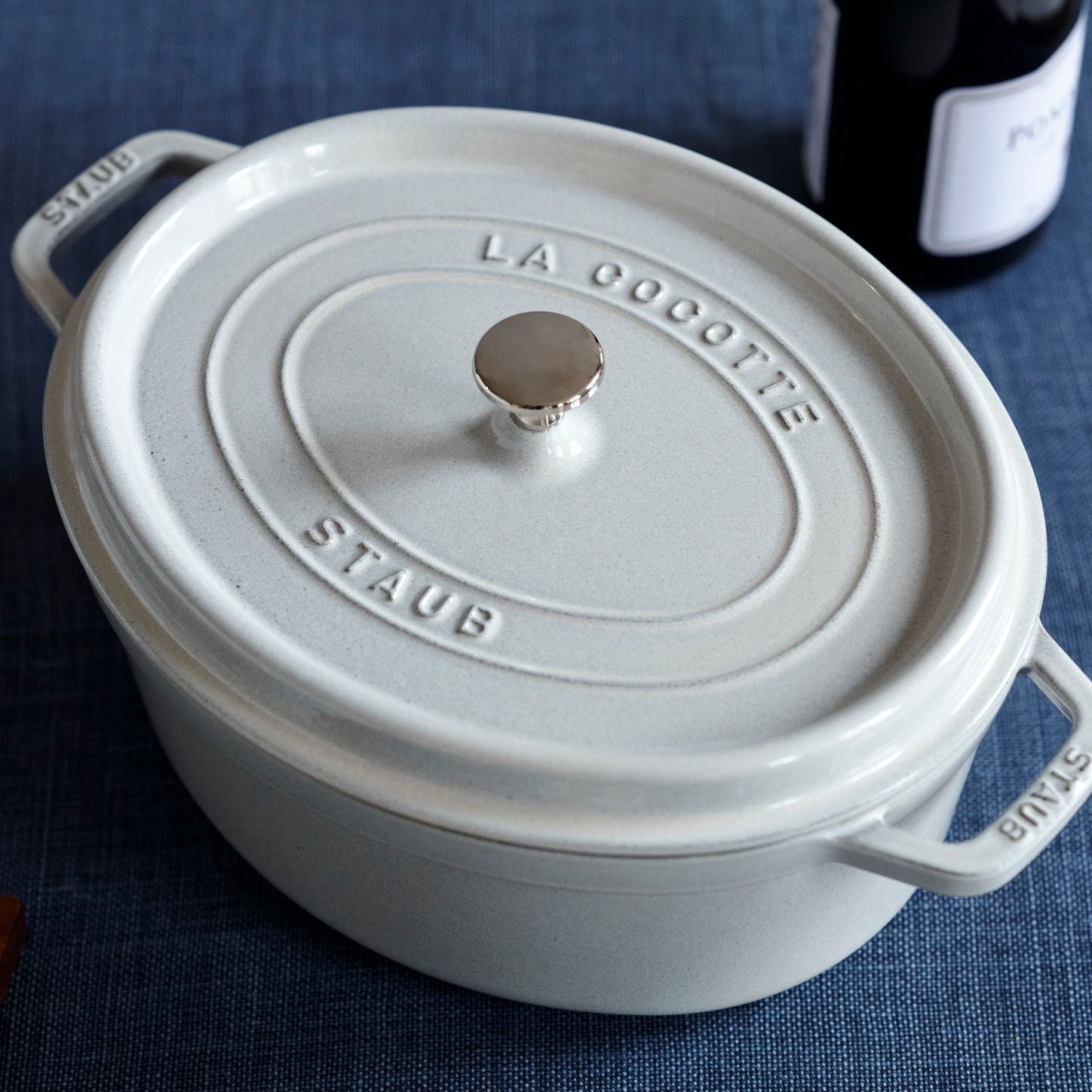 Cocotte 33 cm, Fonte, Ovale, Truffe blanche Staub - Mathon - 4