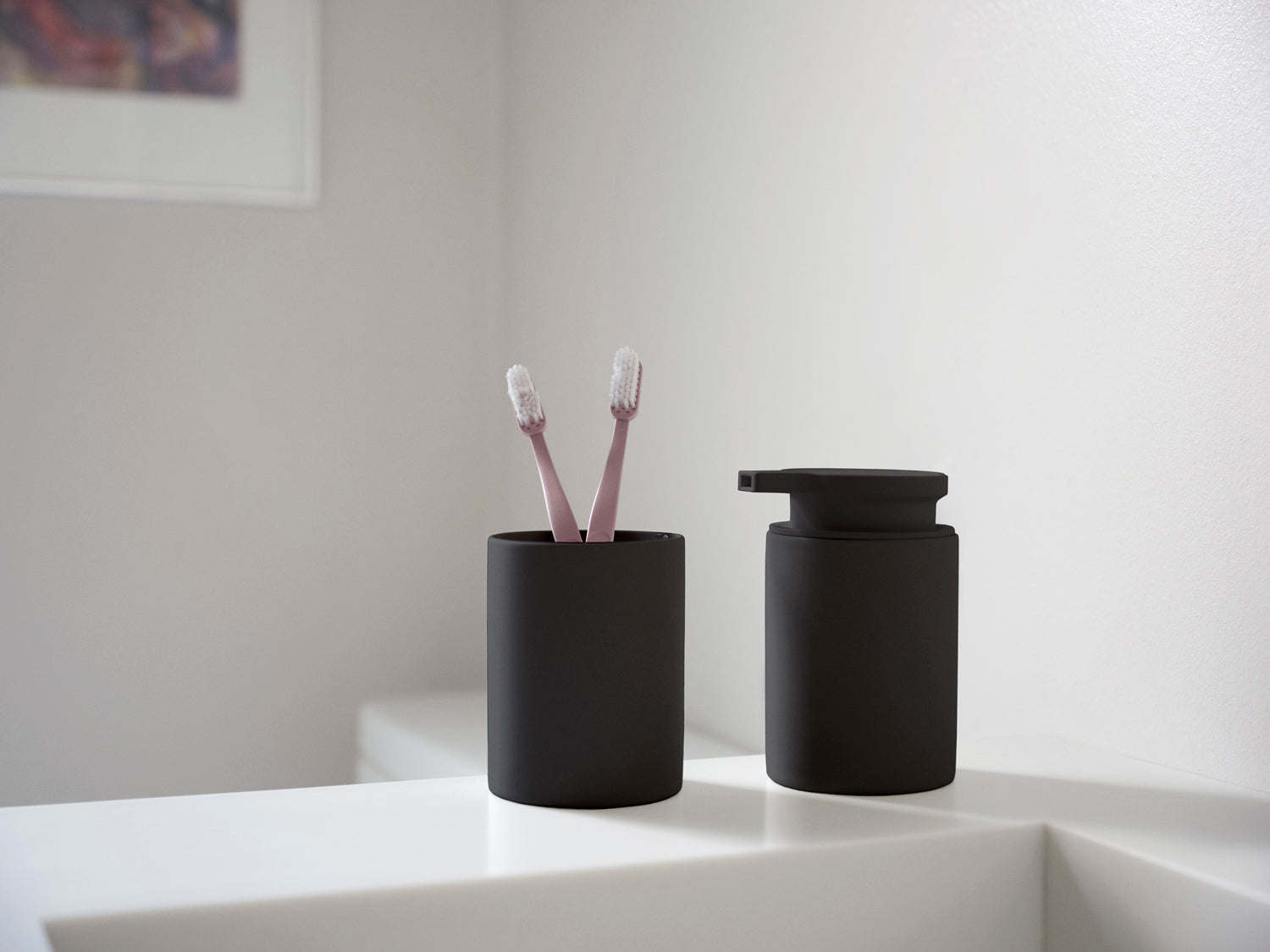 Gobelet pour brosse à dents KARMA en grès Noir Zone Denmark - Mathon - 6