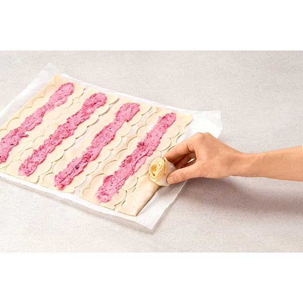 Roulette à gâteaux forme rose Betty Bossi - Mathon - 4