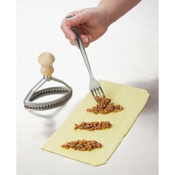 Découpe-ravioles ovale - Mathon - 2