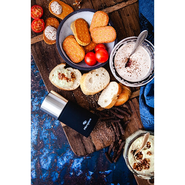 Moulin à épice 2-en-1 noir et inox Microplane - Mathon - 5