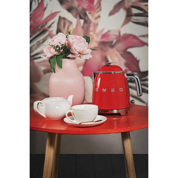 Mini bouilloire 0,8 L 1400 W KLF05RDEU rouge Smeg - Mathon - 5