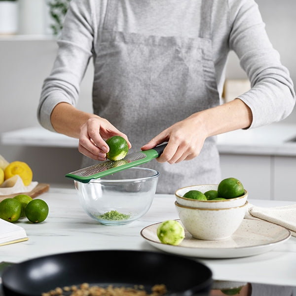 Râpe GripGrater à lame fine en inox vert - Mathon - 5