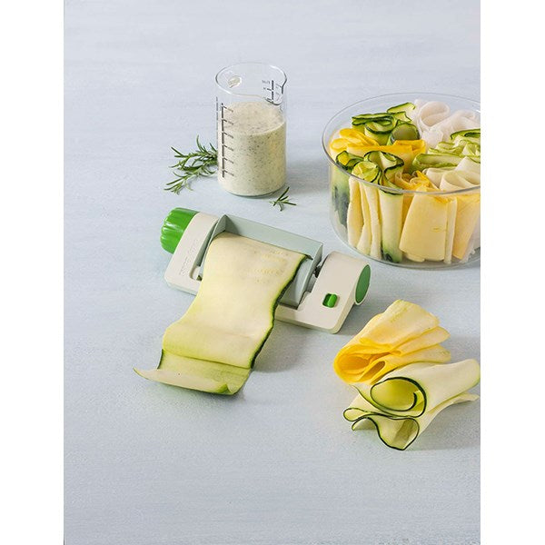 Coupe fruits et légumes en lamelle Veggie Sheet Slicer Betty Bossi - Mathon - 1