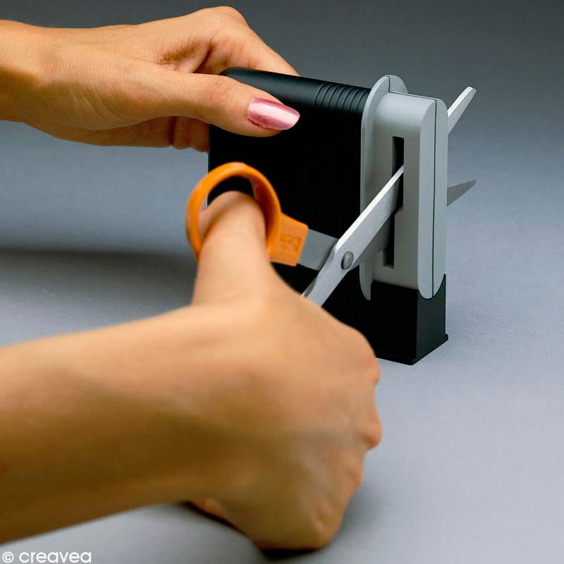 Aiguiseur de ciseaux Fiskars - Mathon - 2