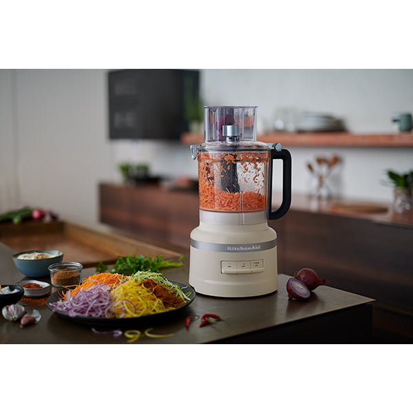 Robot multifonctions 3,1 L 400 W crème 5KFP1319EAC Kitchenaid - Mathon - 3