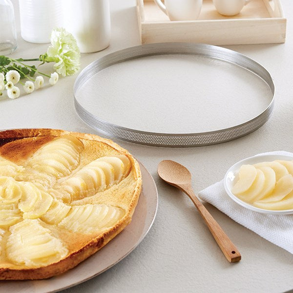 Cercle à tarte perforé en inox rond 28 cm Mathon - Mathon - 1