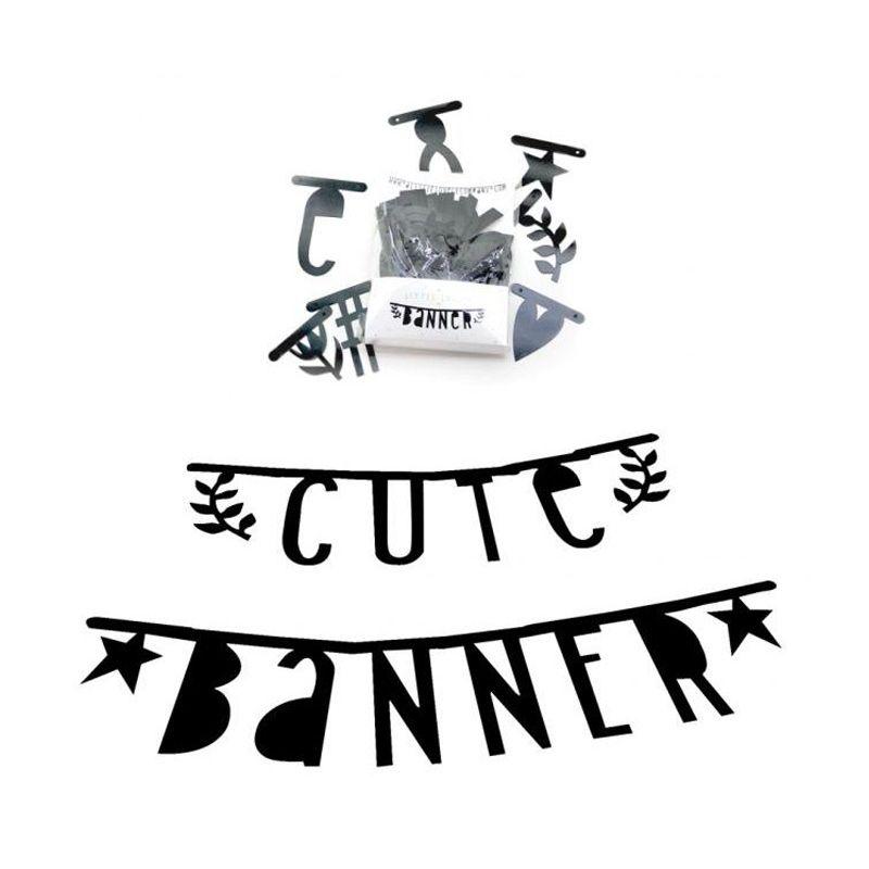 Bannière personnalisable - 147 lettres noires CakeSupplies - Mathon