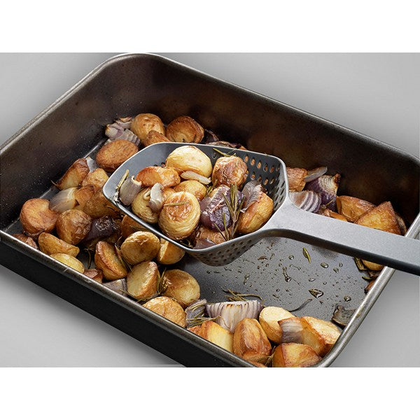 Cuillère passoire grand modèle noire Joseph Joseph - Mathon - 2