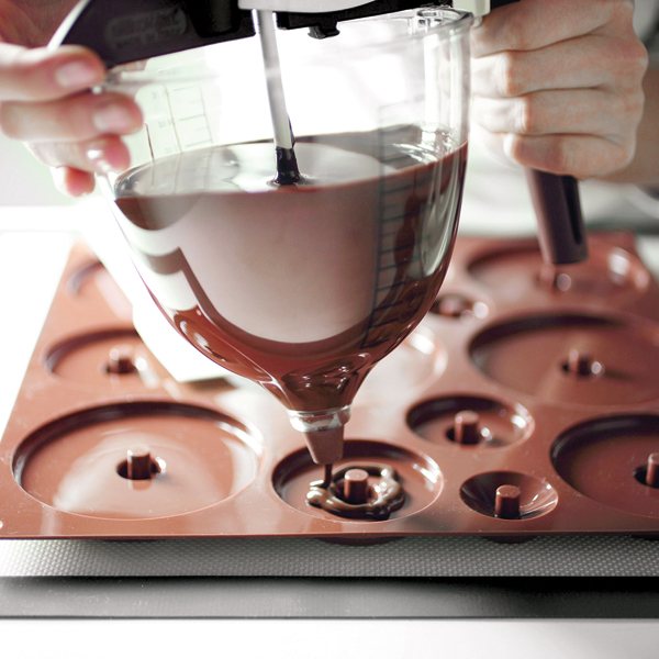 Moule œuf en chocolat 3D silicone Silikomart - Mathon - 4